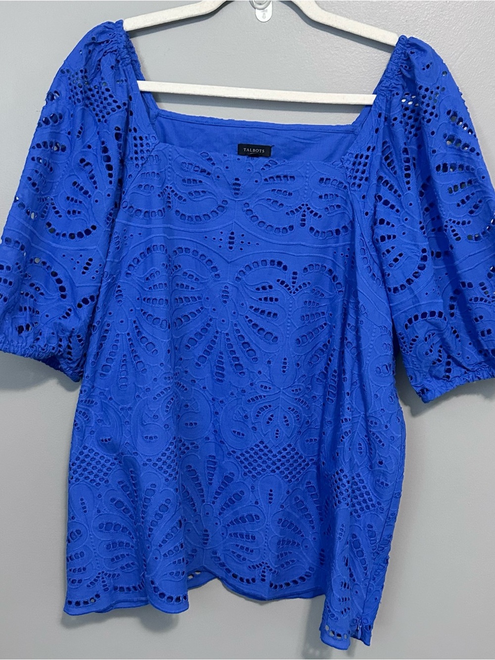Talbots Women’s Size 16 Royal Blue Eyelet Embroidered Puff Sleeve Blouse